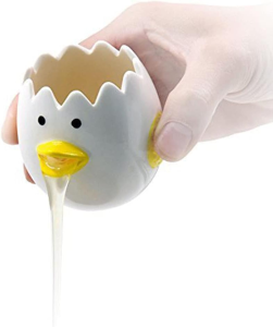 🐔 This Ceramic “Vomiting Chicken” Egg Separator Is Hilariously Useful