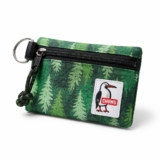 Chums Surfshorts Wallet Review: The Tiny Wallet That Goes Everywhere