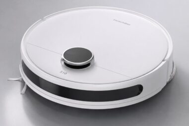 SwitchBot S10 Review: The Auto-Fill, Auto-Drain Robot Vacuum and Mop